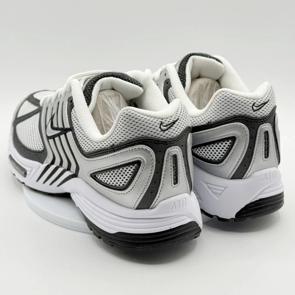 Nike‎ Air Pegasus 2005 Shoes Size 9 Mens Metallic Silver HQ3031-002 NEW